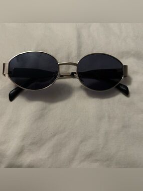 Classic Oval Women’s Sunglasses - Champagne gold Frame with Black Lenses